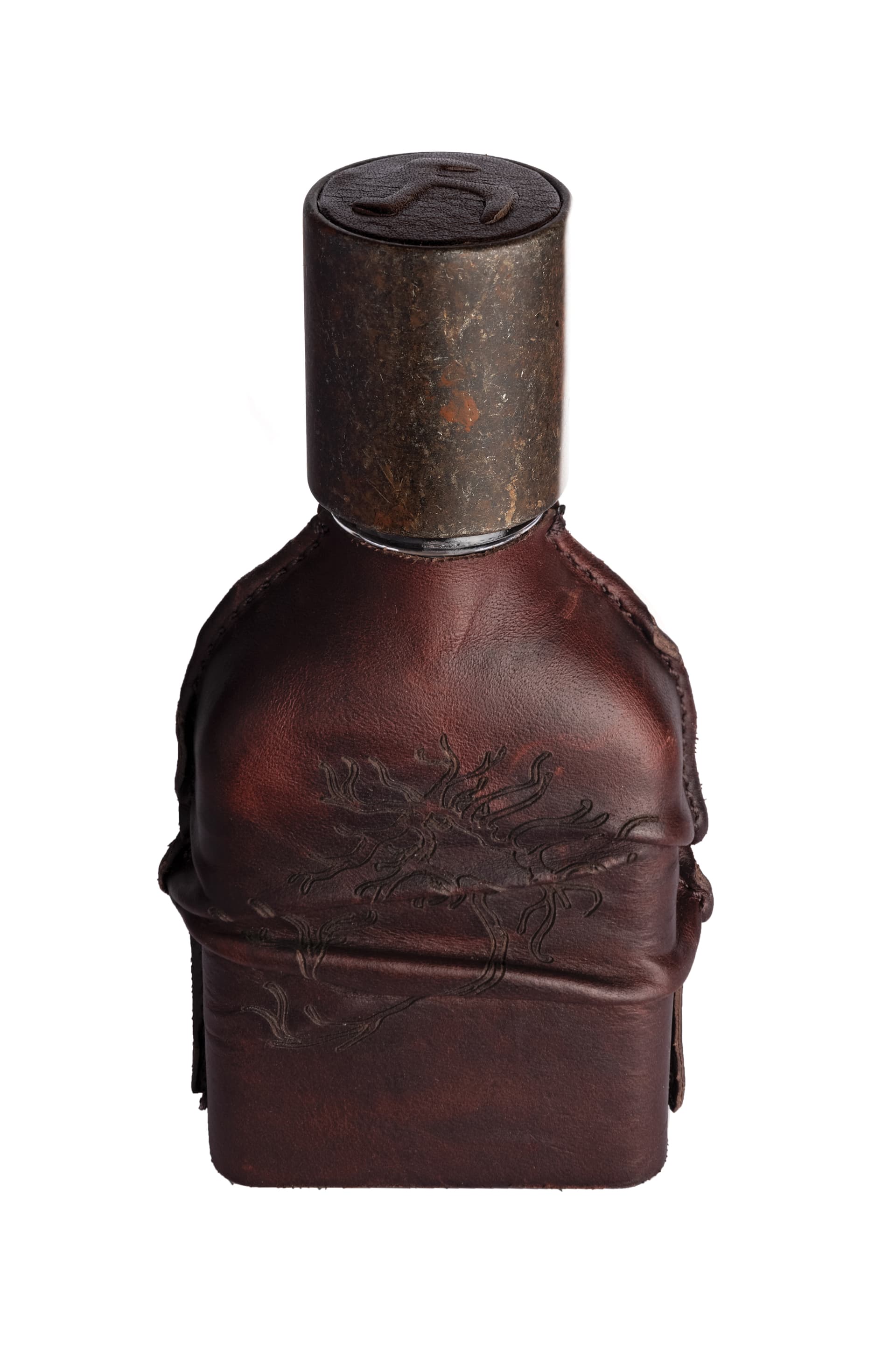 Cuoium bottle