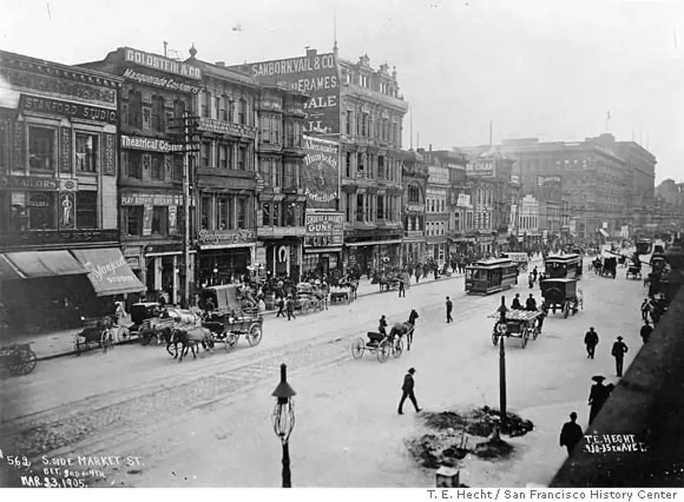 Vintage SF Street Life - Image 1