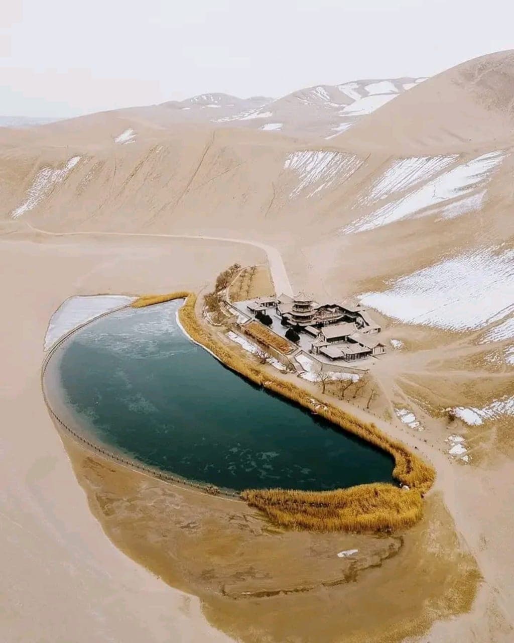 Desert Lake Sanctuary - Image 3